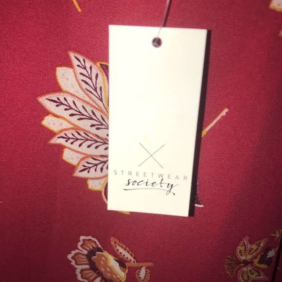 Red Sundress - Picture 3 of 4